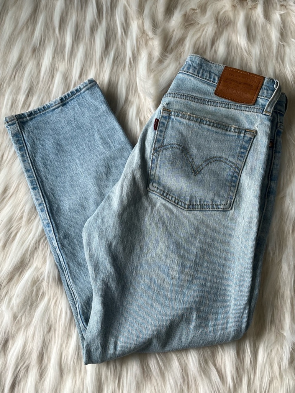 Levi's Wedge Straight Jeans Women's Relaxed Fit Light Wash